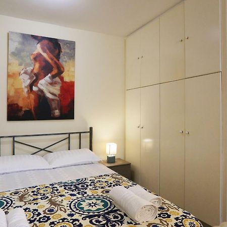 Alexandros Apartment Atenas Exterior foto